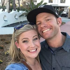 Meet your Posher, Asta